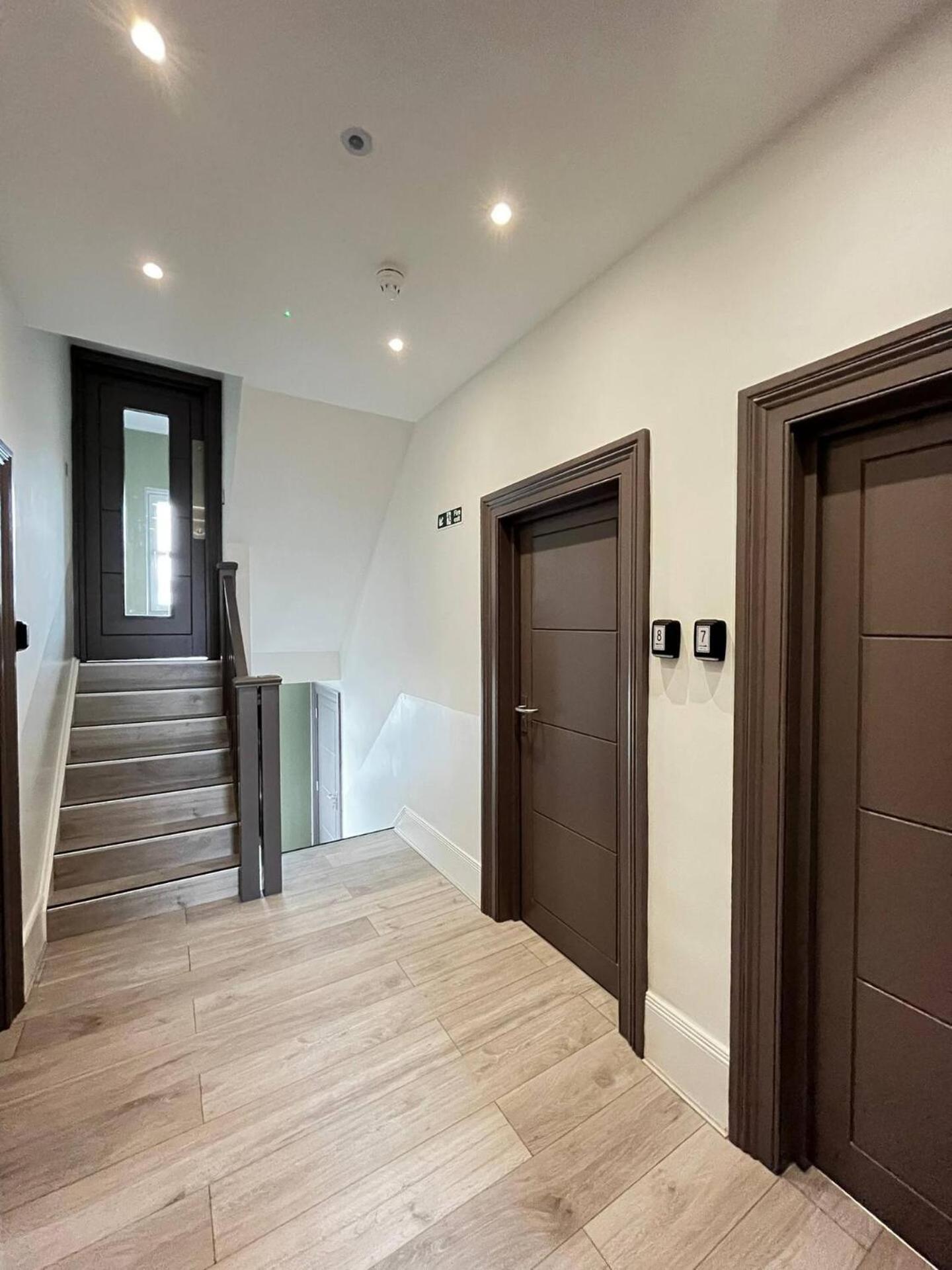Apt 03 Beachside Beauty Central Studio Steps From Cafes Brighton Exterior foto
